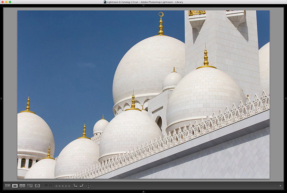 Quick Tip to Temporarily Hide All Your Lightroom Panels