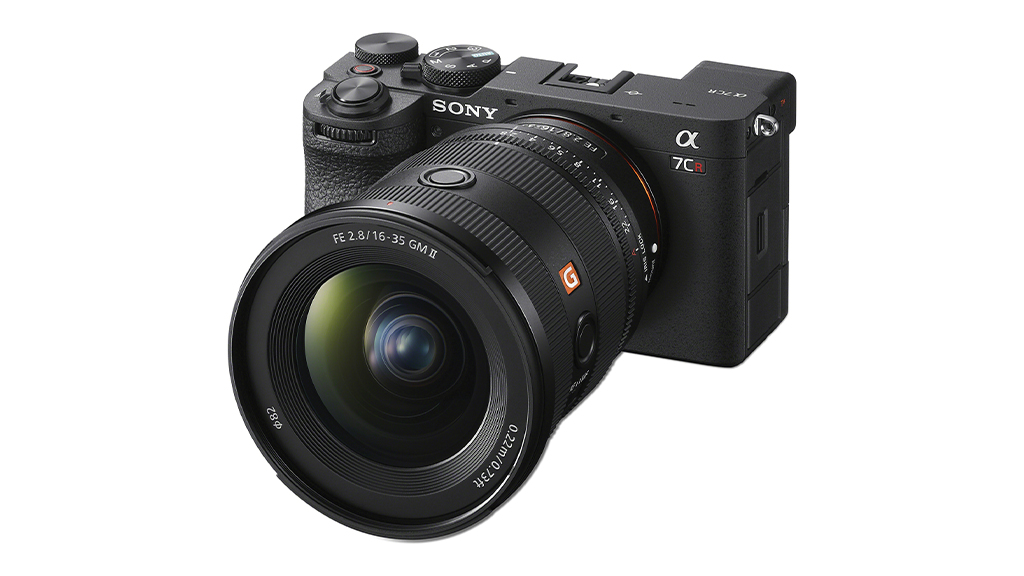 Review: Sony Alpha 7CR 