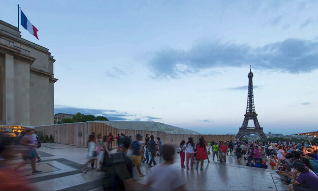 The Scourge of Travel Photography: Tourists (And Other Distractions)
